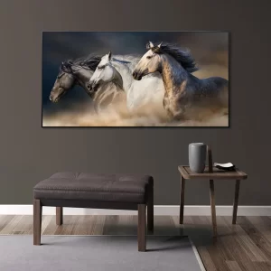 3 horses Running